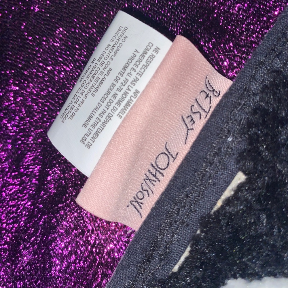 Betsey Johnson "stay weird" Halloween bath mat - Picture 4 of 4